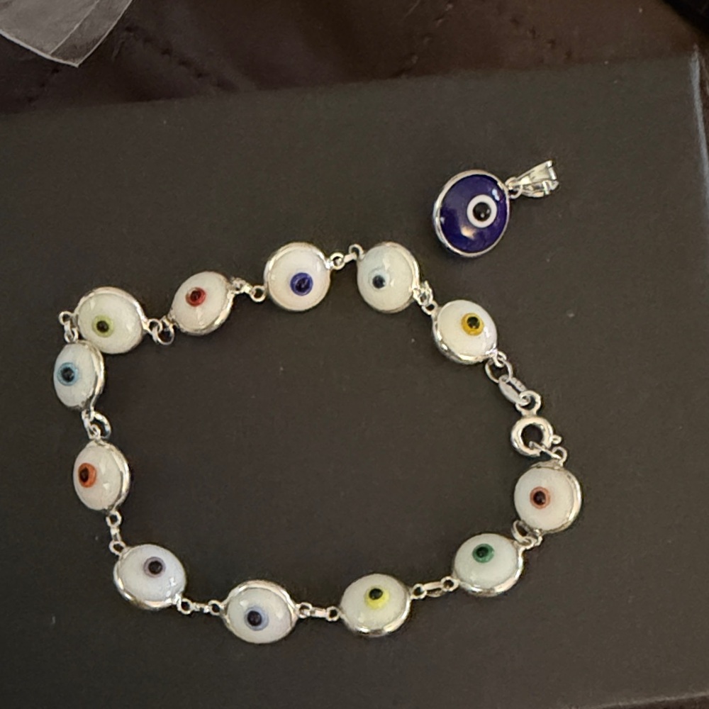 Chic Silver Evil Eye Bracelet and Pendant Set